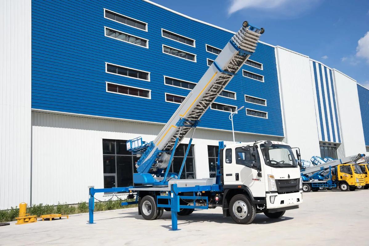 封开小型云梯车上料车租赁多少钱