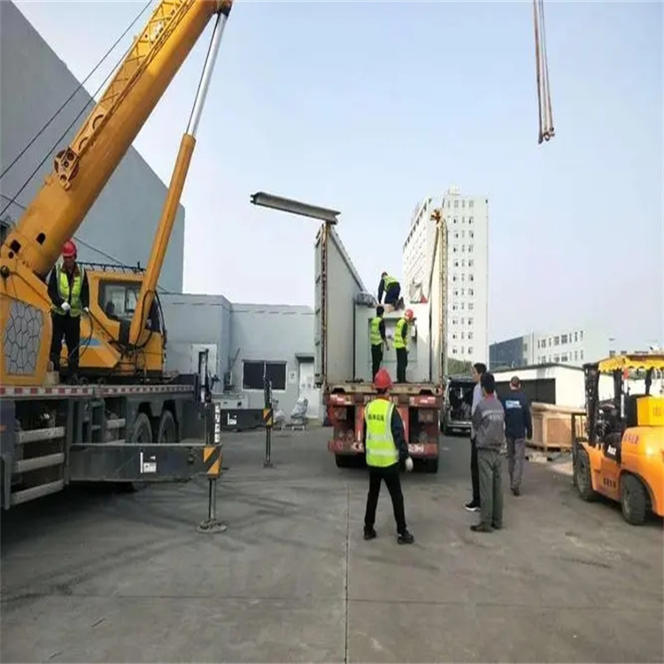 封开如何找到附近的吊车救援服务